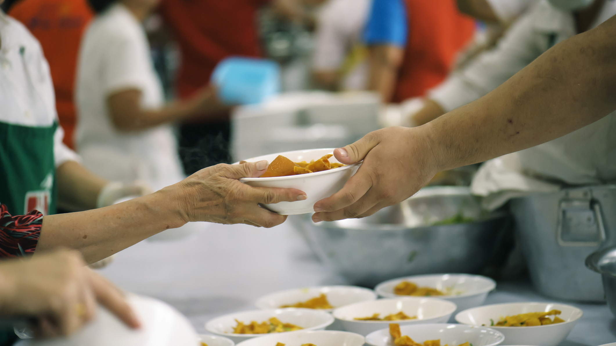 Hands-on food of the hungry is the hope of poverty : concept of homelessness